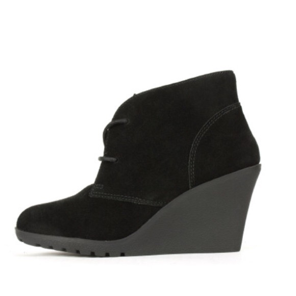 White Mountain Icon Booties! 🔥 - Picture 2 of 5